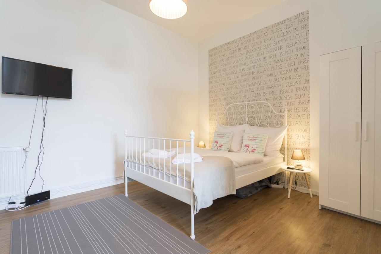 Stylish & Cosy Apartment In Berlin, Wifi Ngoại thất bức ảnh